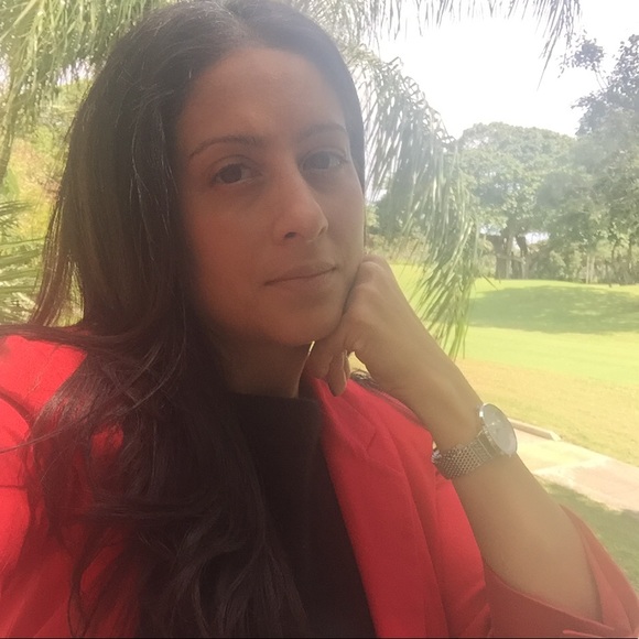 Meet your Posher, Tanisha. - Picture 2 of 2